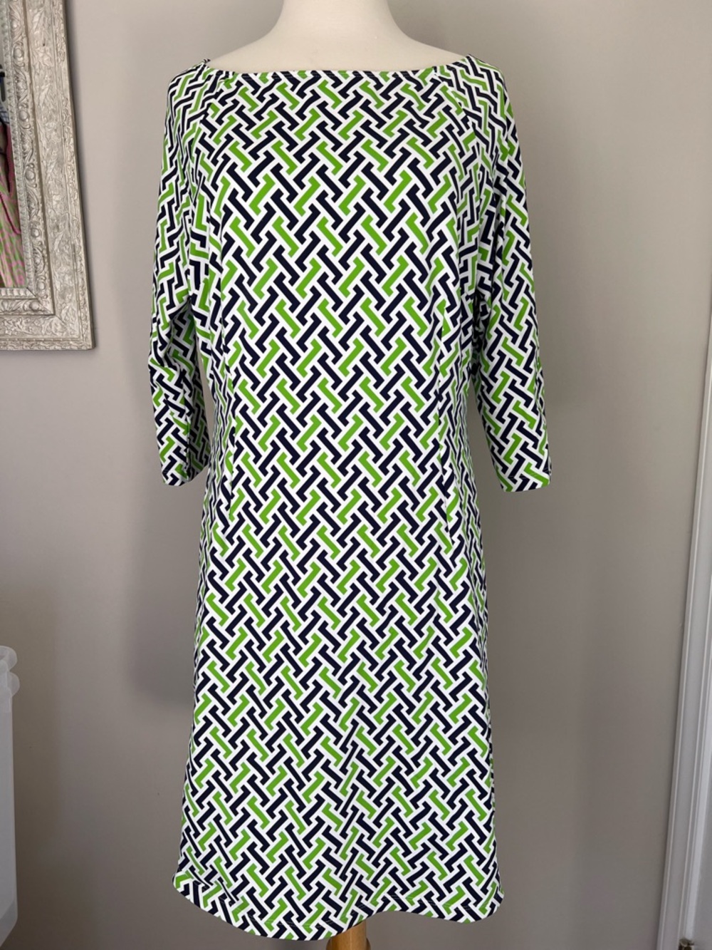 Women's J McLaughlin Boatneck Dress in Navy, White & Lime LARGE
